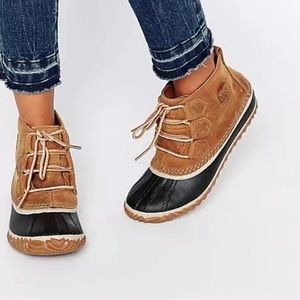 Sorel Out N About Boots 8.5